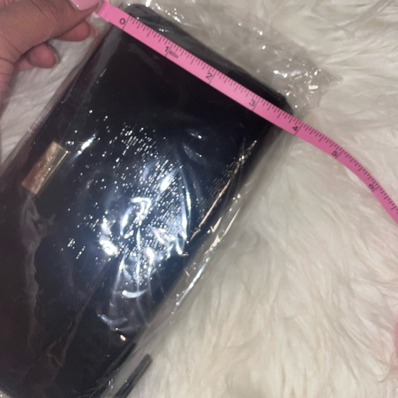 π Kate Spade sparkle wristlet β¨ - Picture 8 of 9